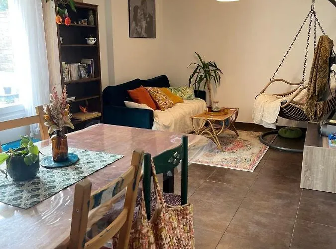 Maison Entiere 6 A 8 Personnes Au Mans Proche Circuit